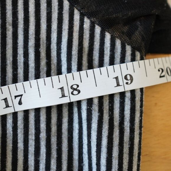 Dzhavael Couture‎ Asymmetrical Patchwork Tunic Top XL Boho Artsy Mesh Sleeve - Picture 8 of 9